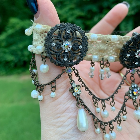 Crystal and Pearl Drape Arm Band - Picture 3 of 9